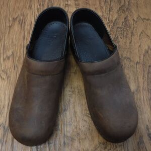 Dansko Oiled Brown Leather Clog